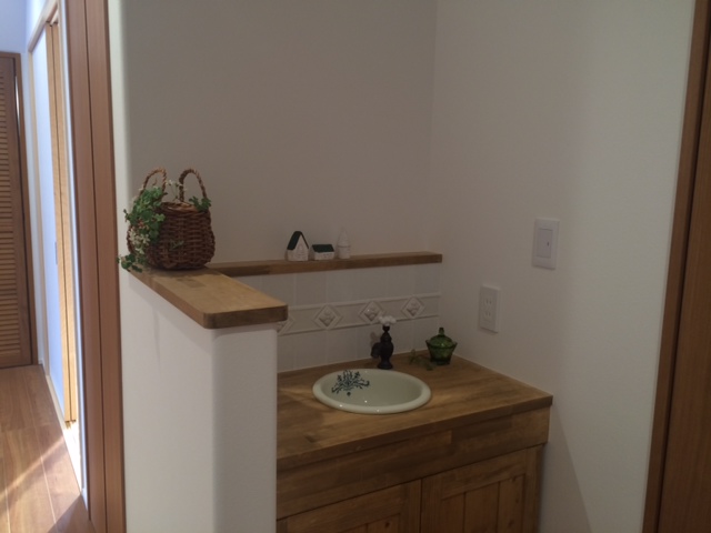 13-1Ｆトイレ手洗い