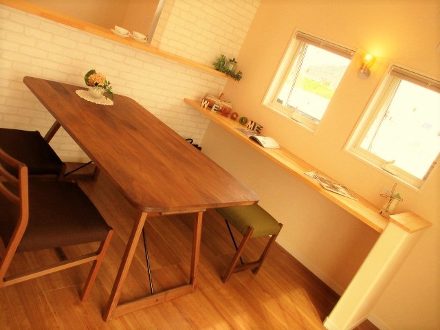 %e3%83%80%e3%82%a4%e3%83%8b%e3%83%b3%e3%82%b0